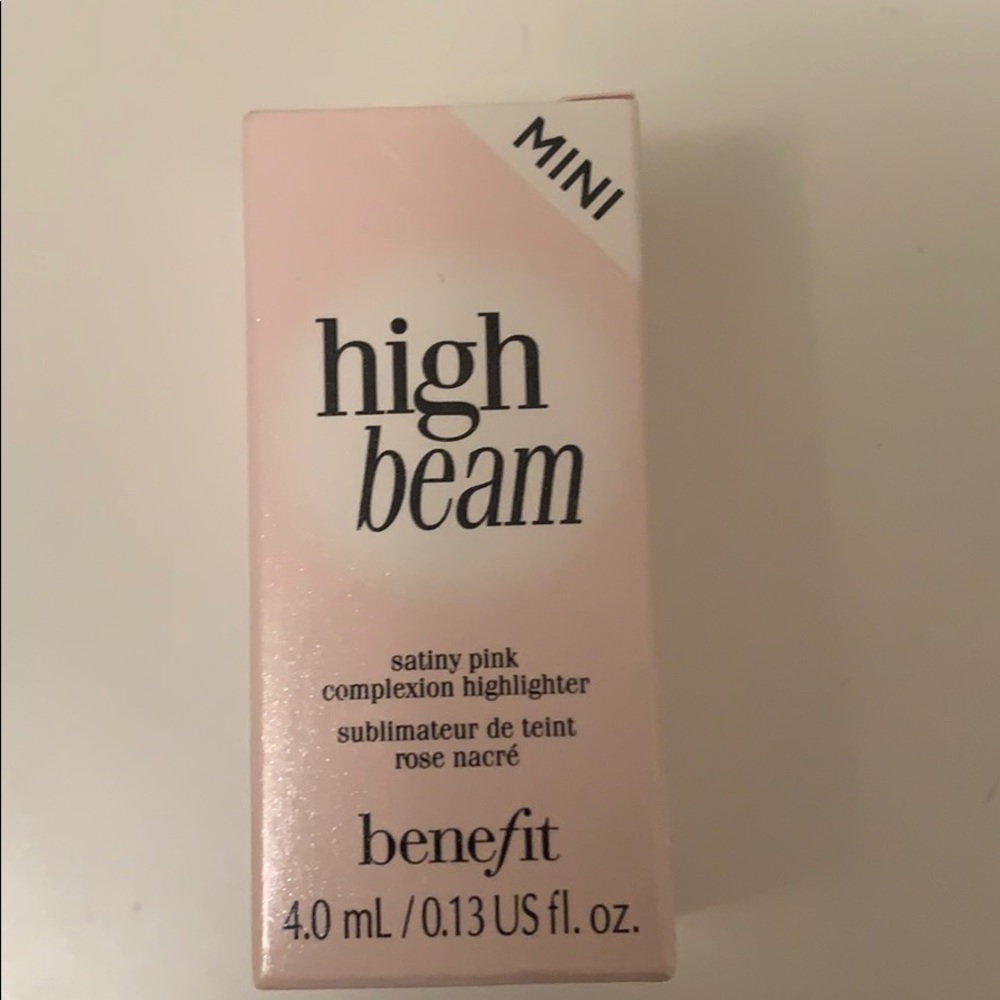 Benefit High Beam Mini Highlighter